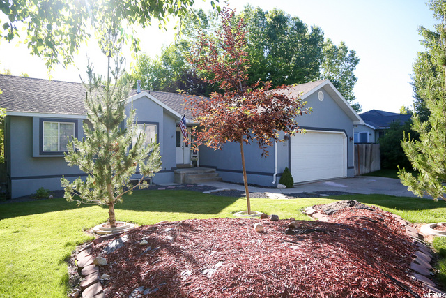 375 S 900 E, Smithfield, UT 84335 — photo 2