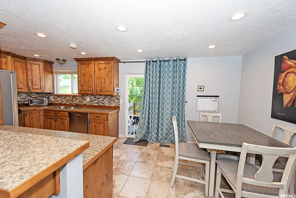 1021 E Buchnell Dr S, Sandy, UT 84094 — photo 8