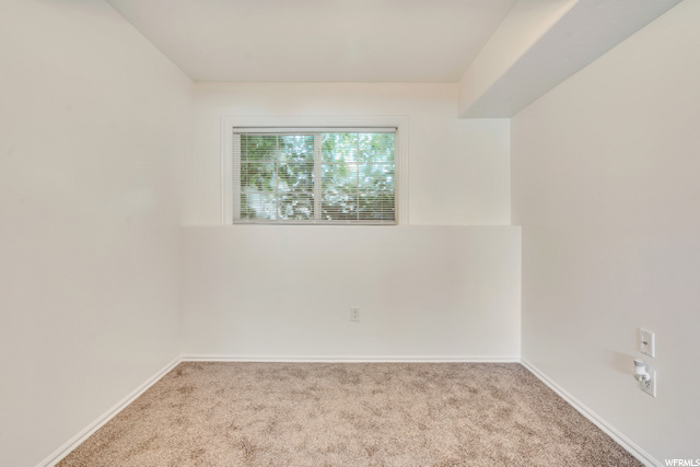5342 S 4200 W, Roy, UT 84067 — photo 12