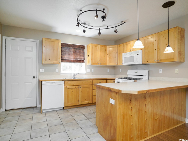 1445 S Cobblestone Ln E, Ogden, UT 84404 — photo 6