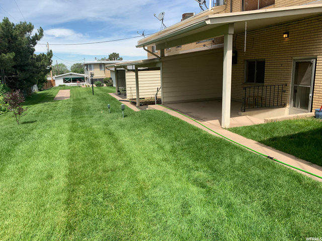 2341 W Chateau Dr, Roy, UT 84067 — photo 2
