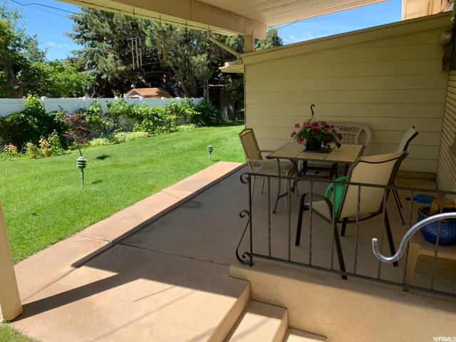 2341 W Chateau Dr, Roy, UT 84067 — photo 3