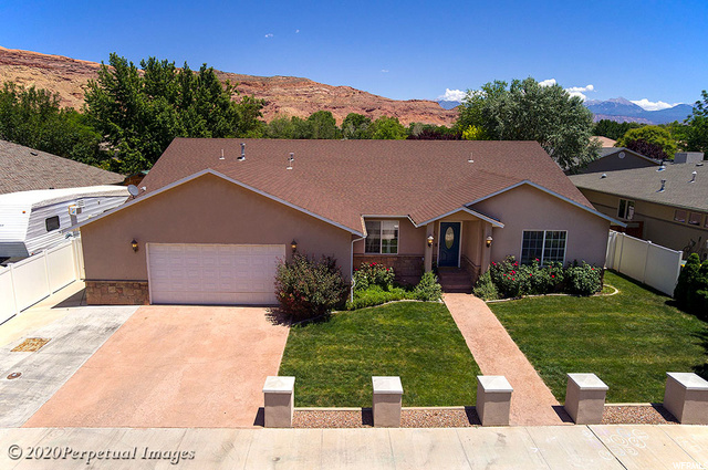 595 Jonny Way, Moab, UT 84532 — photo 2