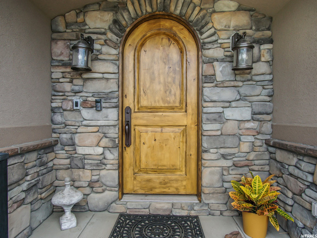 2220 Cherry Meadows Ln, Layton, UT 84040 — photo 3