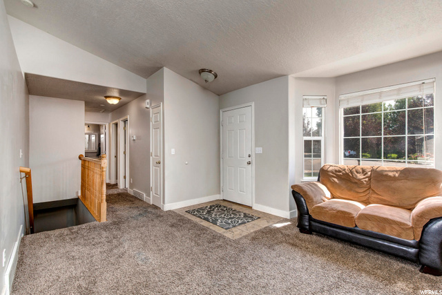 97 E Mountain Valley Ct, Heber City, UT 84032 — photo 2