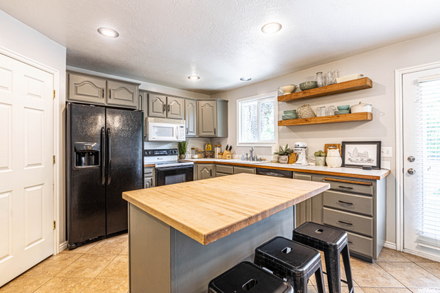813 E Creekside, Layton, UT 84041 — photo 7