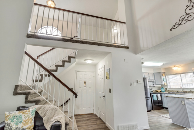 8208 S 740 E, Sandy, UT 84094 — photo 11