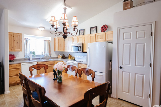 2581 W 1890 N, Clinton, UT 84015 — photo 7