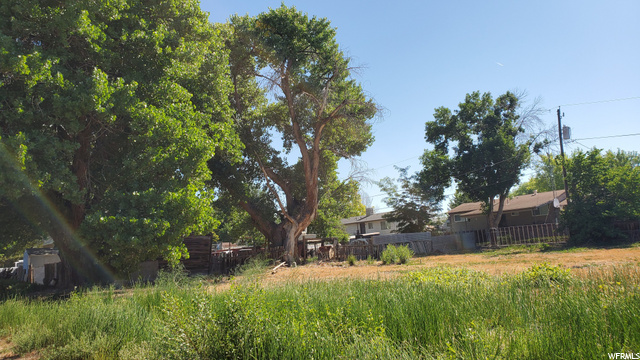 355 S 600 E, Price, UT 84501 — photo 2