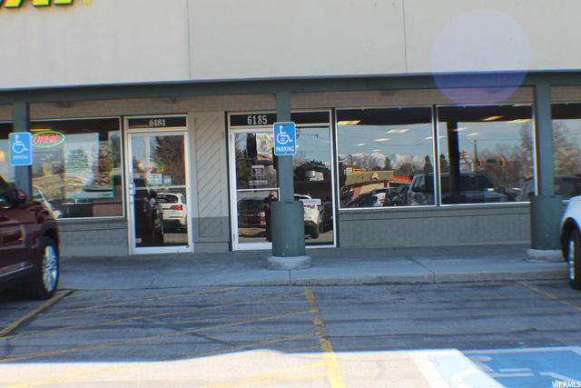 6185 HIGHLAND DR, Holladay, Utah 84121, ,Commercial Lease,For Sale,HIGHLAND,1684368