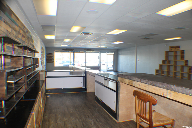 6185 HIGHLAND DR, Holladay, Utah 84121, ,Commercial Lease,For Sale,HIGHLAND,1684368