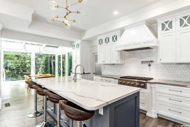 2322 E Walker Ln, Holladay, UT 84117 — photo 9