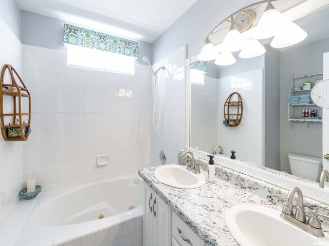 1024 E Alexander Ct, Sandy, UT 84094 — photo 8