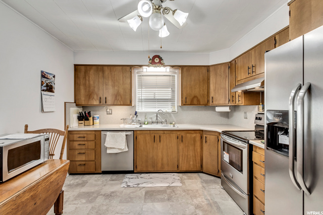 541 E 7570 S, Midvale, UT 84047 — photo 3