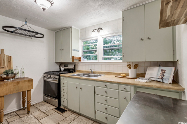 811 E 4200 S, Murray, UT 84107 — photo 10