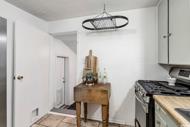 811 E 4200 S, Murray, UT 84107 — photo 11