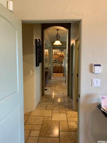 1179 E Benchview Dr, Ogden, UT 84404 — photo 10