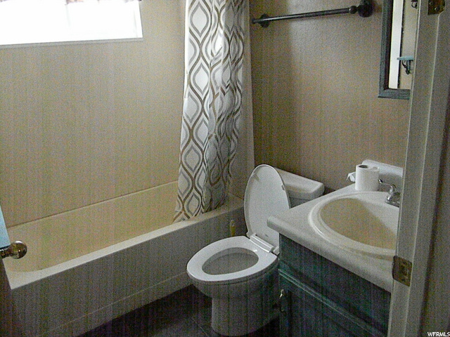 100 N Ducksprings, Moroni, UT 84646 — photo 9