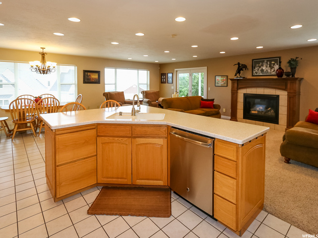 1213 E Northridge Dr, Bountiful, UT 84010 — photo 9