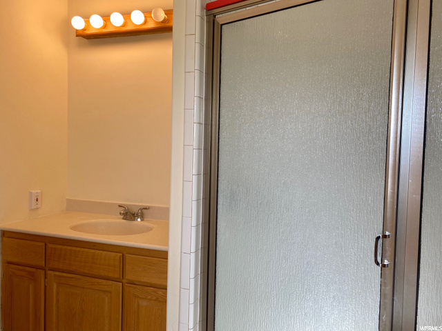 7801 E 7500th N, Lapoint, UT 84039 — photo 10
