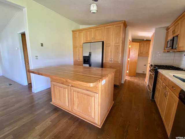 7801 E 7500th N, Lapoint, UT 84039 — photo 2