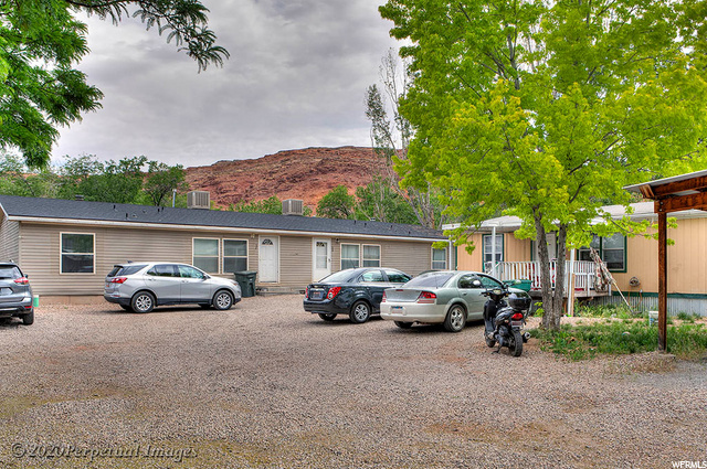 53 E 200 N, Moab, UT 84532 — photo 4