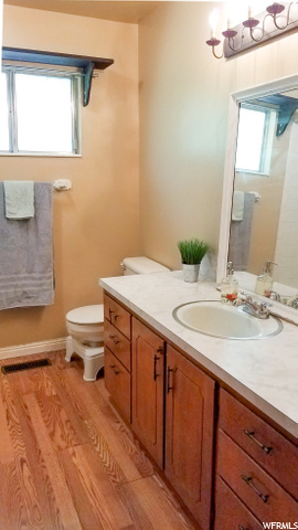 164 S Center St, Hyrum, UT 84319 — photo 7