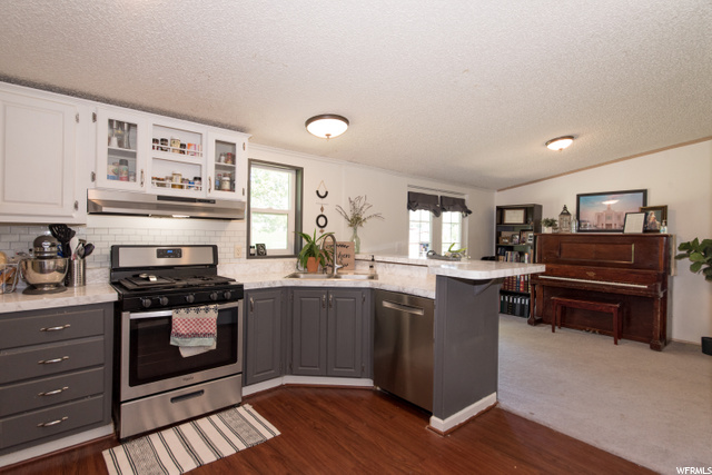 121 S 400 W, Richmond, UT 84333 — photo 3