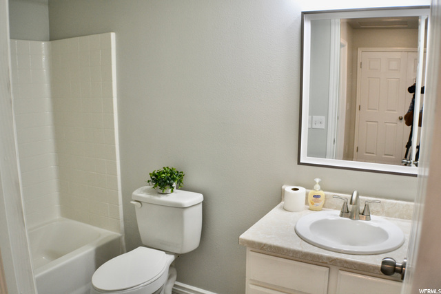 1983 N 2165 W, Clinton, UT 84015 — photo 11
