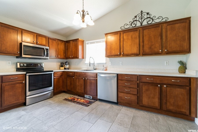 7376 N Ute, Eagle Mountain, UT 84005 — photo 6