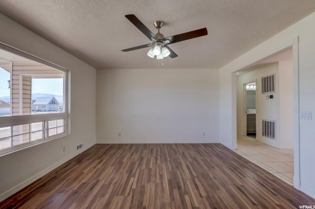 185 E 100 S, Ivins, UT 84738 — photo 3