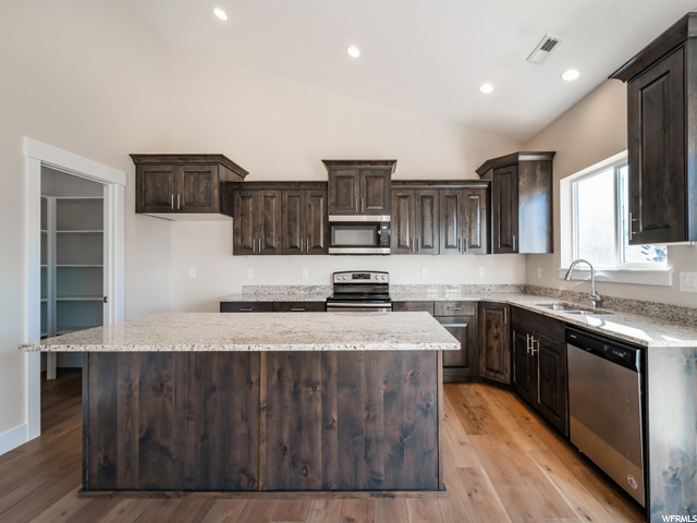 2877 W 4200 S, Roy, UT 84067 — photo 10