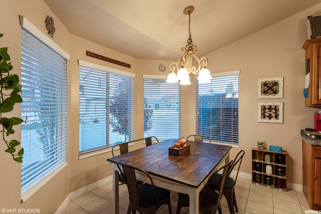 762 W 910 N, Clinton, UT 84015 — photo 9