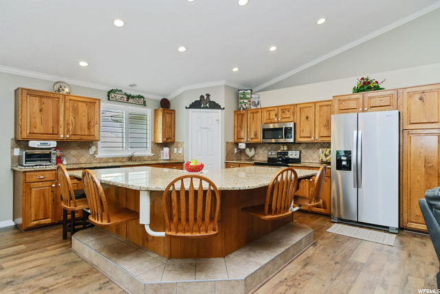 1136 N 2220 W, Clinton, UT 84015 — photo 2