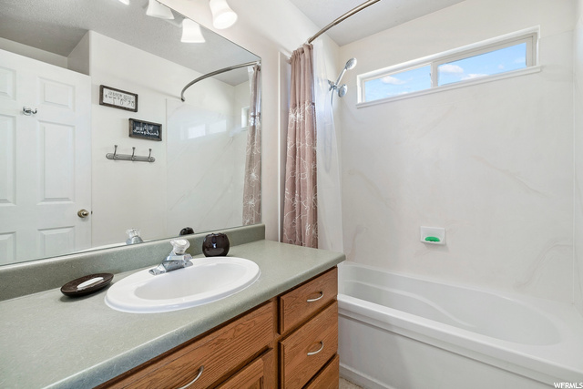 1052 W 2450 S, Perry, UT 84302 — photo 9