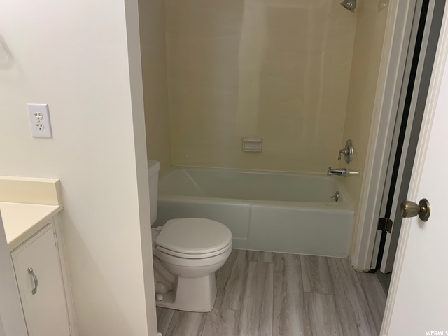 357 E Peach Ln, Bountiful, UT 84010 — photo 7