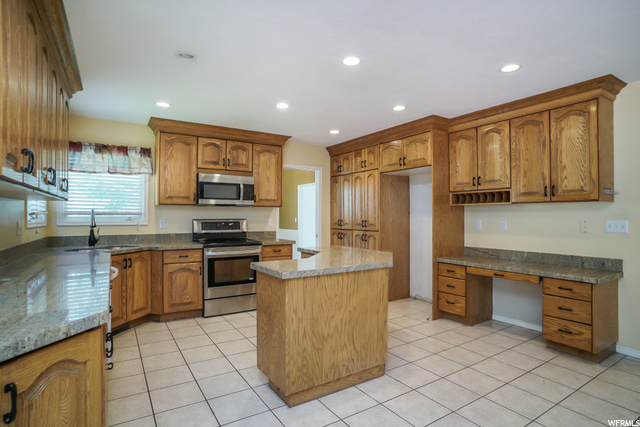 964 E 3400 N, North Ogden, UT 84414 — photo 6