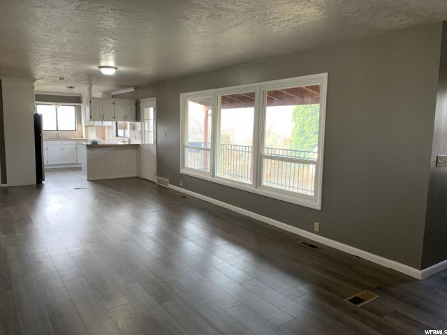 233 E 2450 S, Bountiful, UT 84010 — photo 9