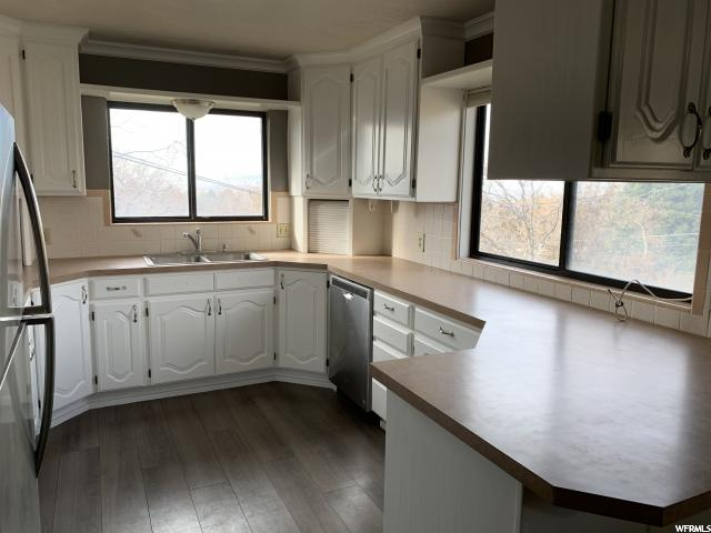 233 E 2450 S, Bountiful, UT 84010 — photo 3