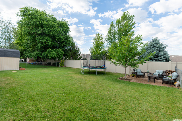 607 W 950 N, Clinton, UT 84015 — photo 3