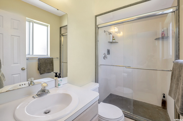 293 E 475 S, Kaysville, UT 84037 — photo 11