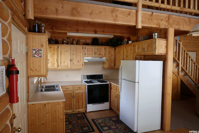 65 S Pine Mdw E, Mt Pleasant, UT 84647 — photo 2