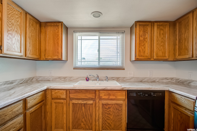 717 E 50 N, American Fork, UT 84003 — photo 11