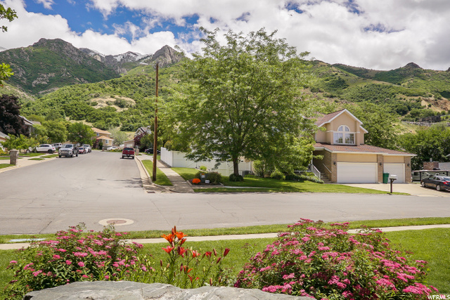 1293 N 3100 E, Layton, UT 84040 — photo 4