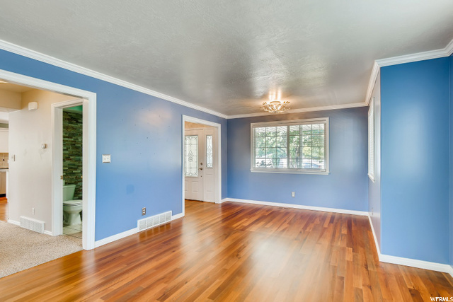 1694 N 2615 W, Clinton, UT 84015 — photo 6