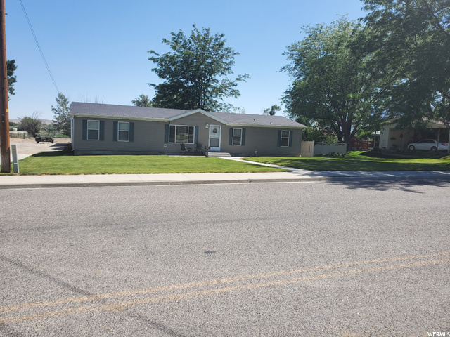 310 E Molen Rd S, Ferron, UT 84523 — photo 2