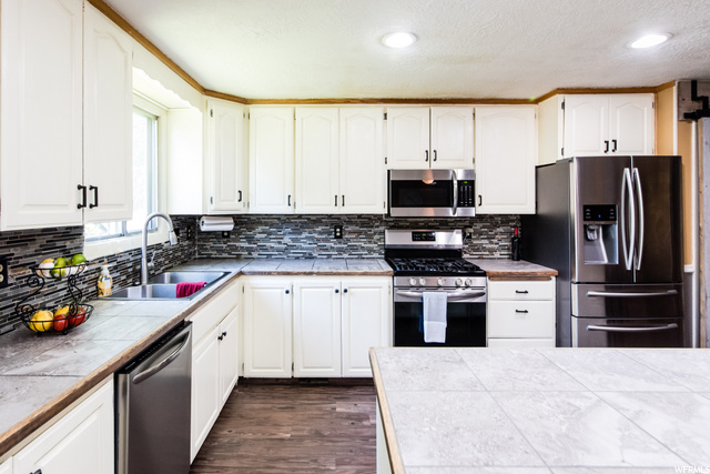 74 E 300 N, Millville, UT 84326 — photo 6
