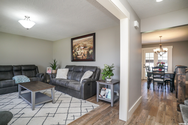 3072 W 1800 N, Clinton, UT 84015 — photo 3
