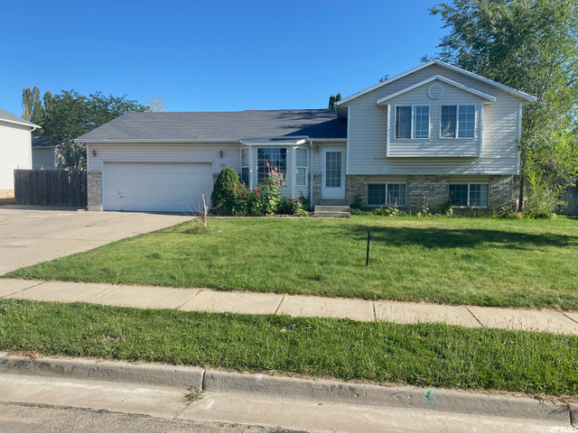 931 W 1300 N, Clinton, UT 84015 — photo 2