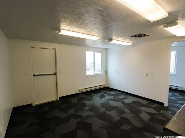 1085 E Main St, Vernal, UT 84078 — photo 8